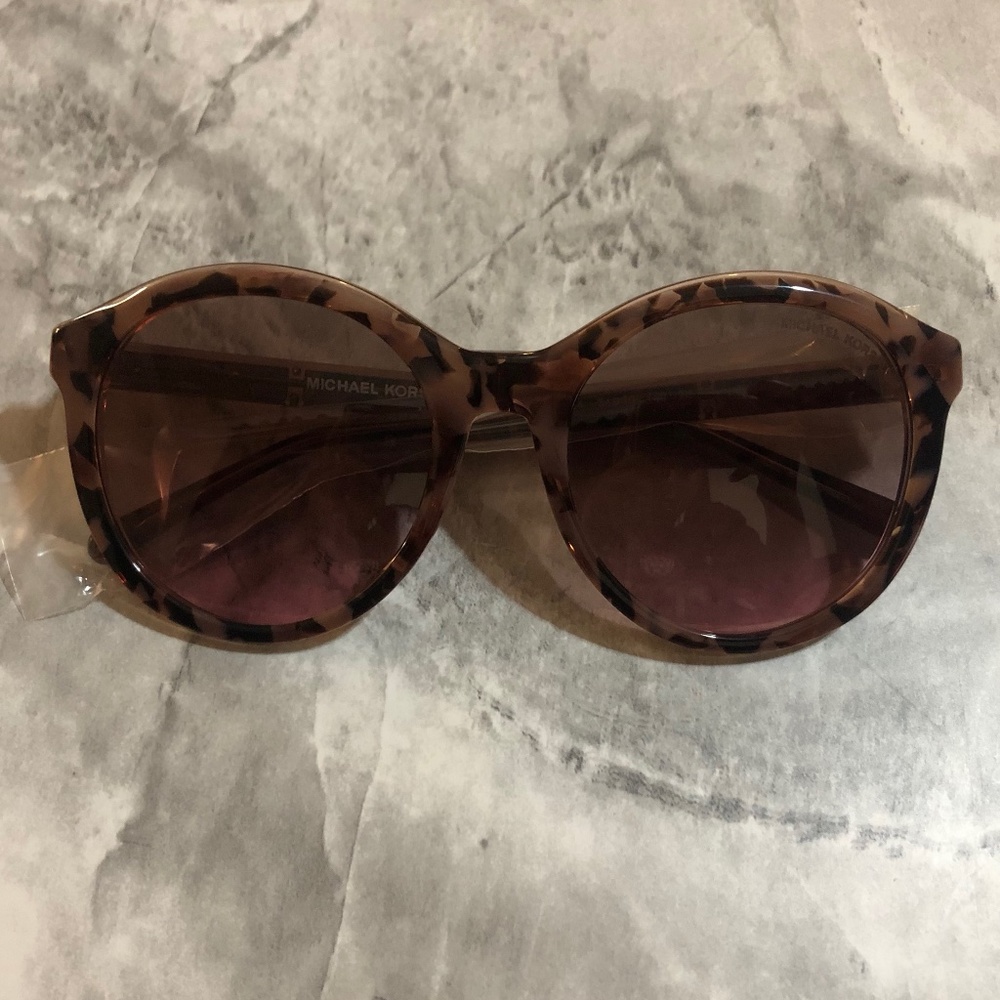 New Michael Kors 2048 (Mae) Sunglasses - Picture 1 of 5